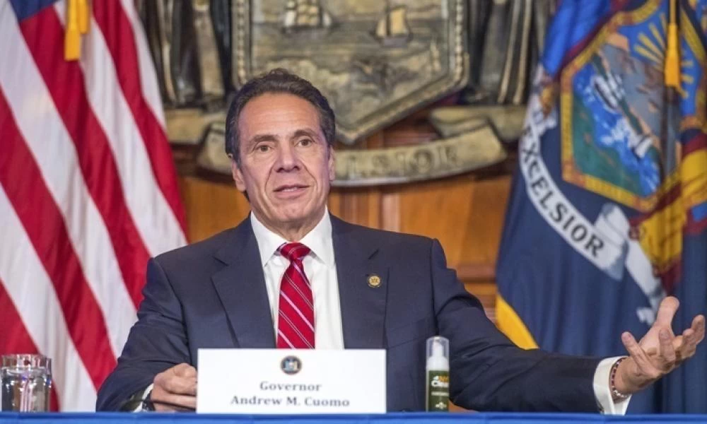 Σε δύσκολη θέση ο κυβερνήτης της Νέας Υόρκης-Ζητούν να παραιτηθεί